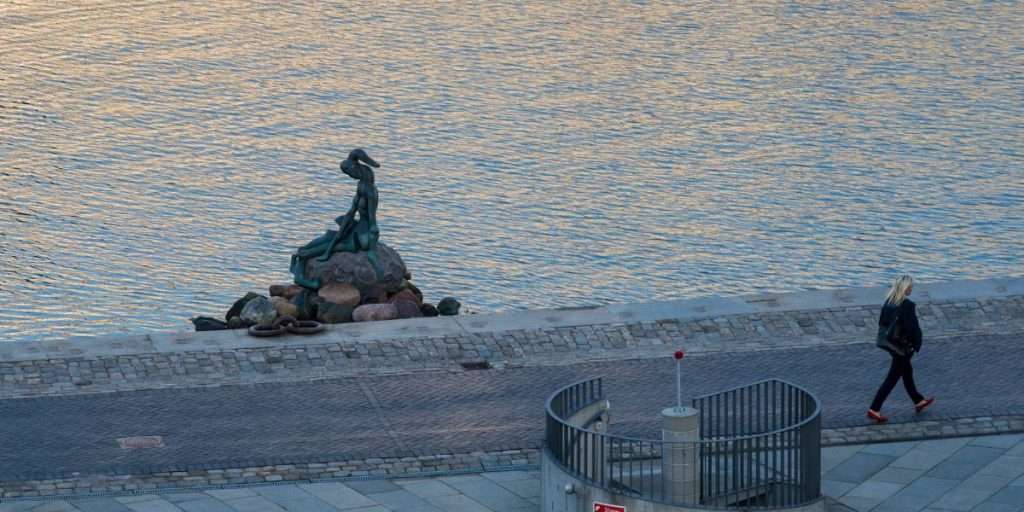 Estátua da pequena sereia